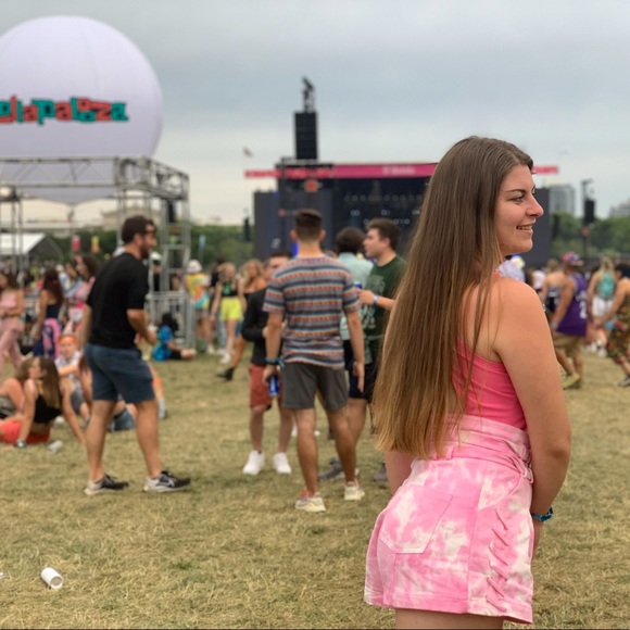 Light Pink Paper Bag Shorts - Picture 2 of 2